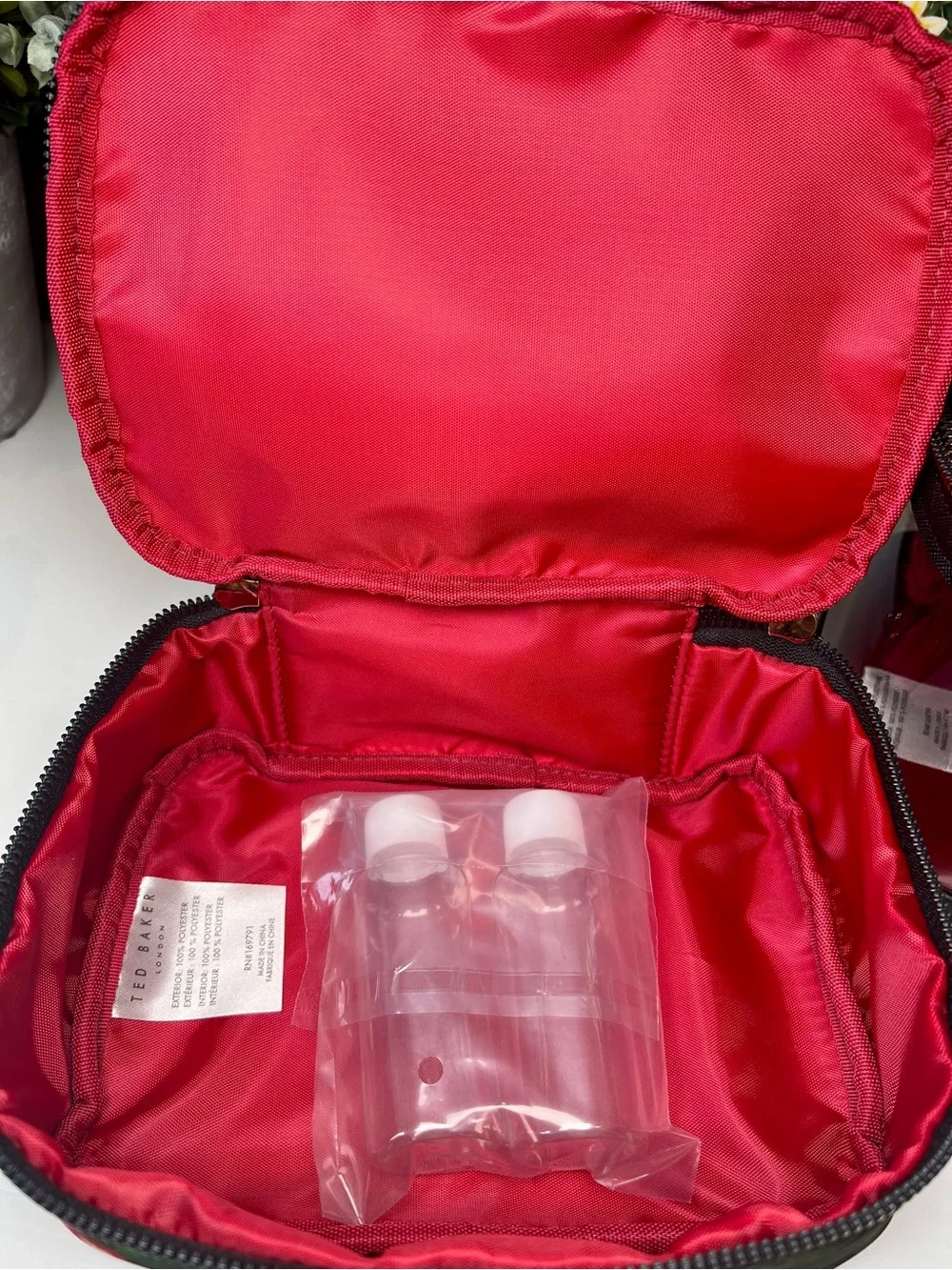 Ted Baker London 4 Piece Floral Travel Cosmetic Bag Set Clear Train Case NWT